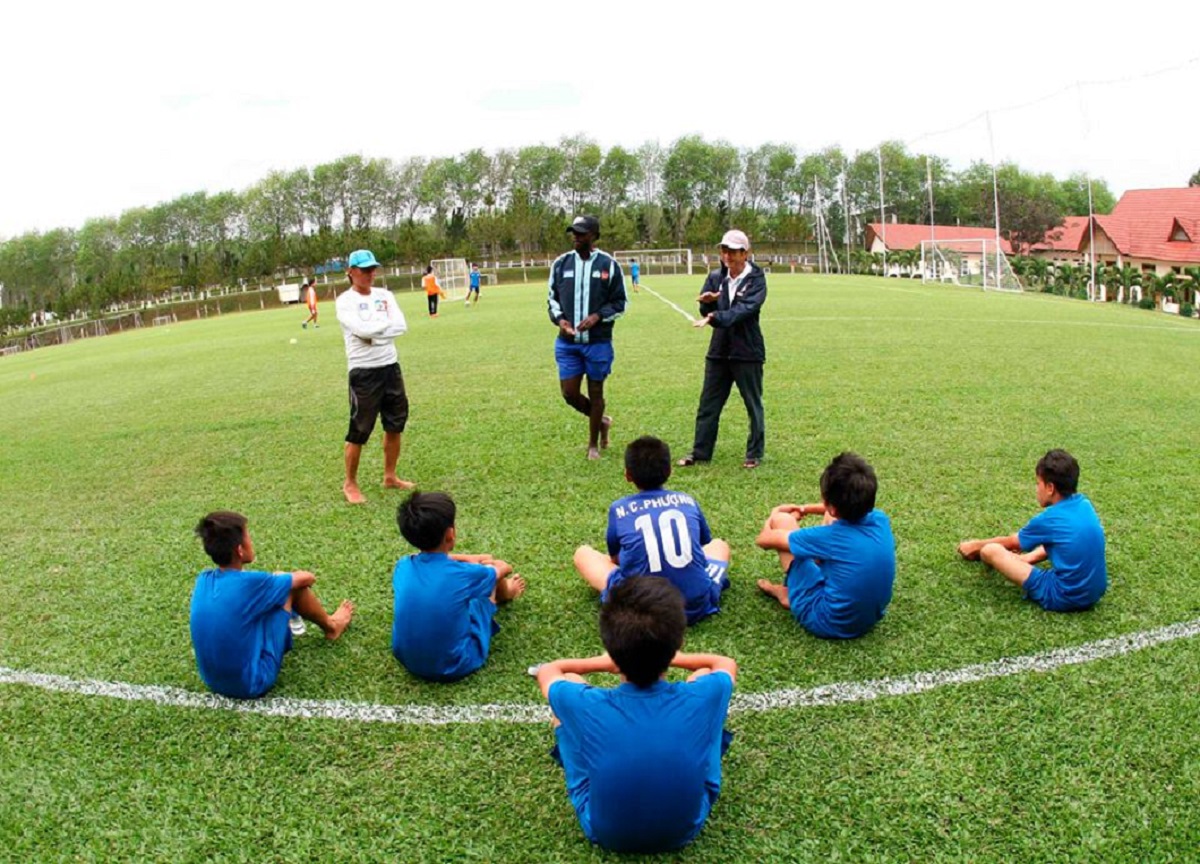 học viện Hoàng Anh Gia Lai